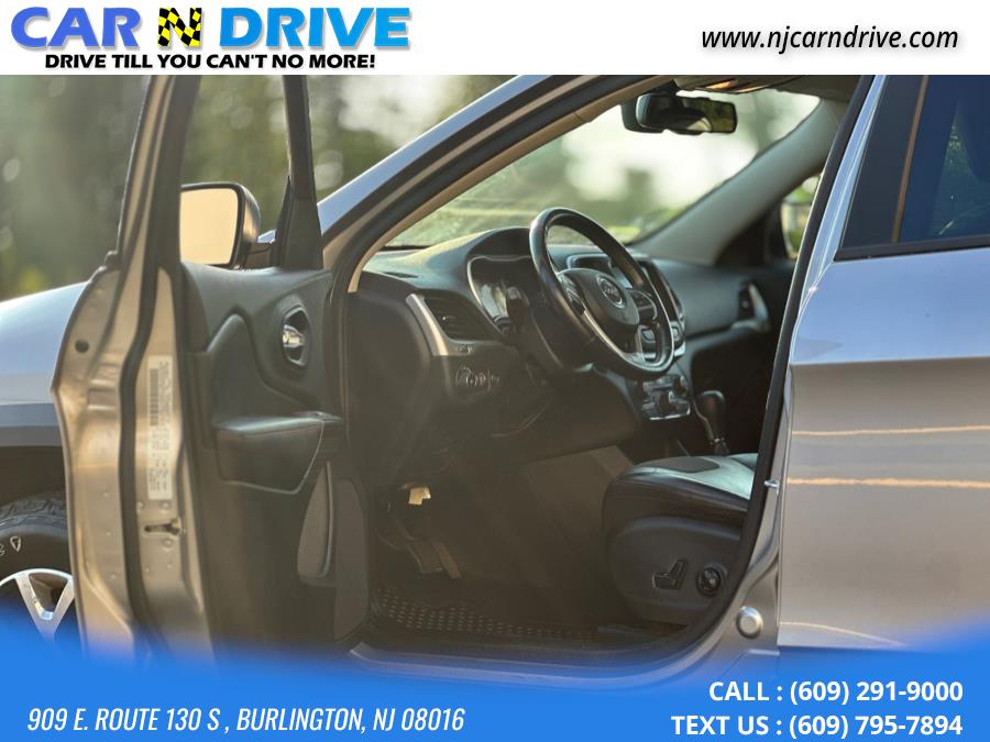 2015 Jeep Cherokee Trailhawk, available for sale in Burlington, New Jersey | Car N Drive. Burlington, New Jersey 2015 Jeep Cherokee Trailhawk, available for sale in Burlington, New Jersey | Car N Drive. Burlington, New Jersey