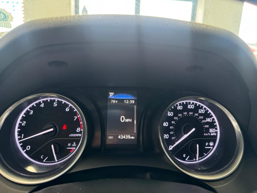 2020 Toyota Camry SE Auto (Natl), available for sale in Inwood, New York | 5 Towns Drive. Inwood, New York 2020 Toyota Camry SE Auto (Natl), available for sale in Inwood, New York | 5 Towns Drive. Inwood, New York