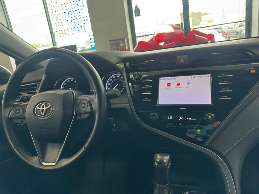 2020 Toyota Camry SE Auto (Natl), available for sale in Inwood, New York | 5 Towns Drive. Inwood, New York 2020 Toyota Camry SE Auto (Natl), available for sale in Inwood, New York | 5 Towns Drive. Inwood, New York