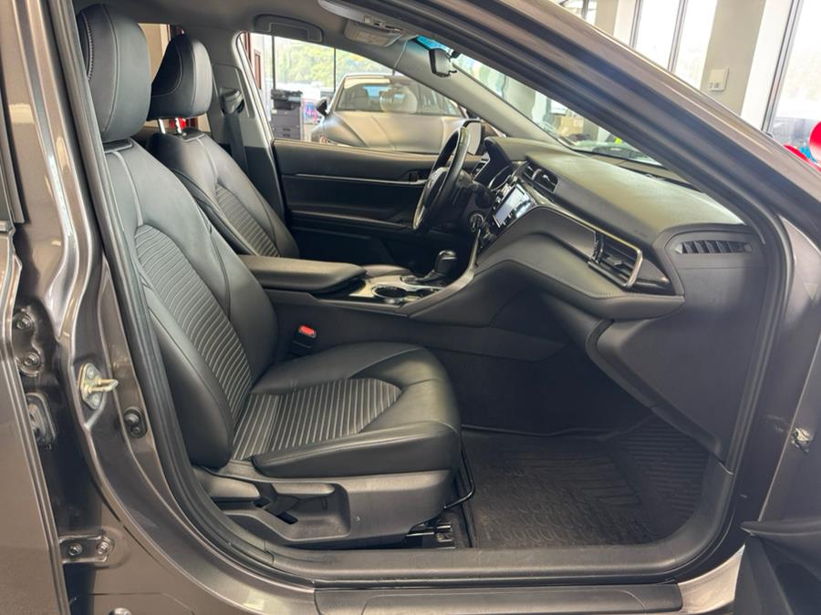 2020 Toyota Camry SE Auto (Natl), available for sale in Inwood, New York | 5 Towns Drive. Inwood, New York 2020 Toyota Camry SE Auto (Natl), available for sale in Inwood, New York | 5 Towns Drive. Inwood, New York