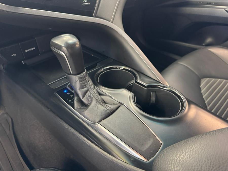 2020 Toyota Camry SE Auto (Natl), available for sale in Inwood, New York | 5 Towns Drive. Inwood, New York 2020 Toyota Camry SE Auto (Natl), available for sale in Inwood, New York | 5 Towns Drive. Inwood, New York