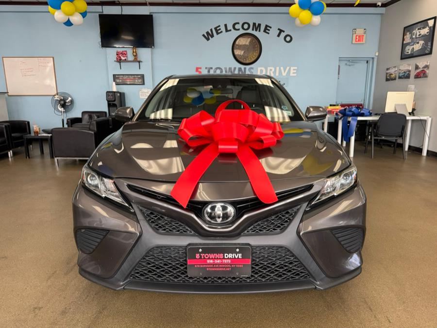 2020 Toyota Camry SE Auto (Natl), available for sale in Inwood, New York | 5 Towns Drive. Inwood, New York 2020 Toyota Camry SE Auto (Natl), available for sale in Inwood, New York | 5 Towns Drive. Inwood, New York