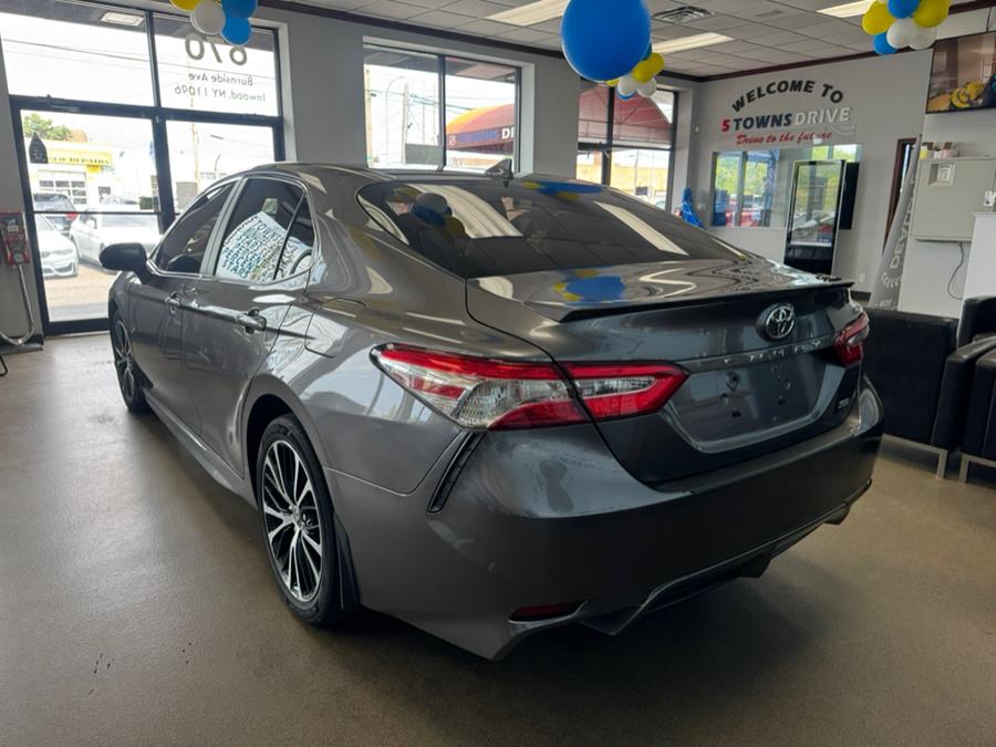 2020 Toyota Camry SE Auto (Natl), available for sale in Inwood, New York | 5 Towns Drive. Inwood, New York 2020 Toyota Camry SE Auto (Natl), available for sale in Inwood, New York | 5 Towns Drive. Inwood, New York