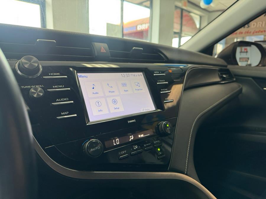 2020 Toyota Camry SE Auto (Natl), available for sale in Inwood, New York | 5 Towns Drive. Inwood, New York 2020 Toyota Camry SE Auto (Natl), available for sale in Inwood, New York | 5 Towns Drive. Inwood, New York