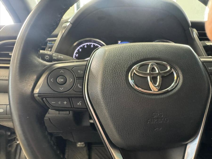2020 Toyota Camry SE Auto (Natl), available for sale in Inwood, New York | 5 Towns Drive. Inwood, New York 2020 Toyota Camry SE Auto (Natl), available for sale in Inwood, New York | 5 Towns Drive. Inwood, New York