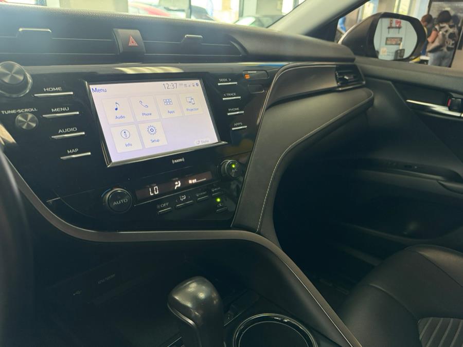 2020 Toyota Camry SE Auto (Natl), available for sale in Inwood, New York | 5 Towns Drive. Inwood, New York 2020 Toyota Camry SE Auto (Natl), available for sale in Inwood, New York | 5 Towns Drive. Inwood, New York