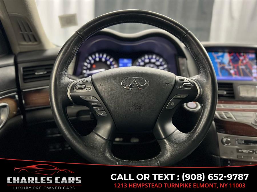 2016 Infiniti Q70l 5.6 Deluxe Touring Pkg, available for sale in Elmont, New York | Charles Cars. Elmont, New York 2016 Infiniti Q70l 5.6 Deluxe Touring Pkg, available for sale in Elmont, New York | Charles Cars. Elmont, New York