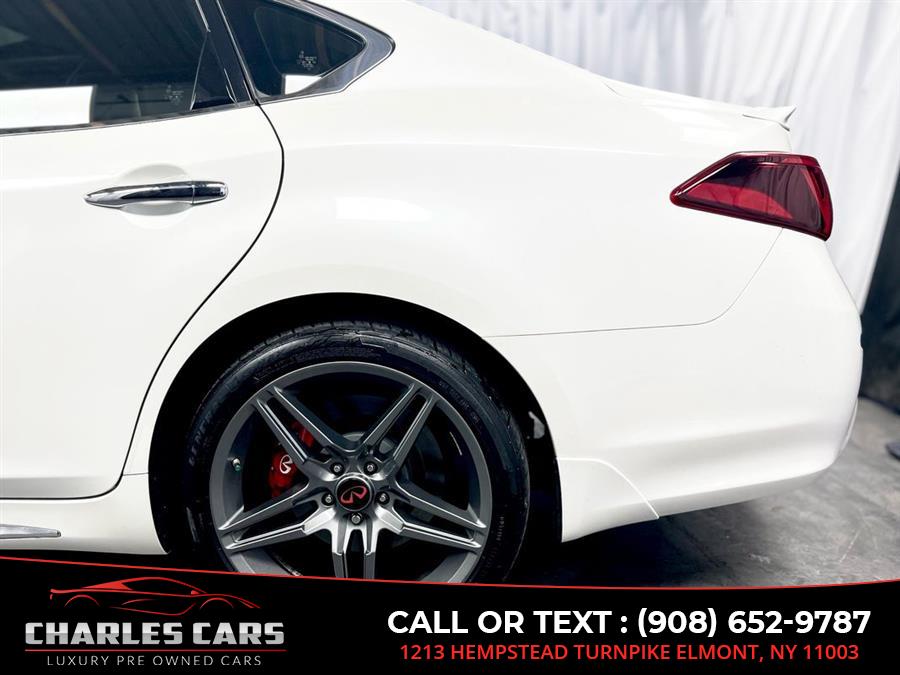 2016 Infiniti Q70l 5.6 Deluxe Touring Pkg, available for sale in Elmont, New York | Charles Cars. Elmont, New York 2016 Infiniti Q70l 5.6 Deluxe Touring Pkg, available for sale in Elmont, New York | Charles Cars. Elmont, New York