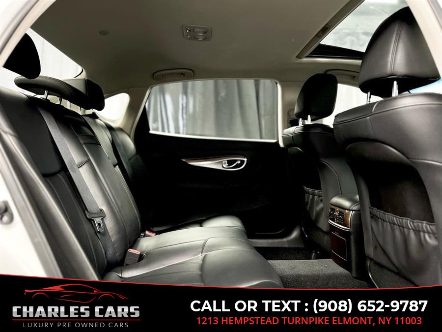 2016 Infiniti Q70l 5.6 Deluxe Touring Pkg, available for sale in Elmont, New York | Charles Cars. Elmont, New York 2016 Infiniti Q70l 5.6 Deluxe Touring Pkg, available for sale in Elmont, New York | Charles Cars. Elmont, New York