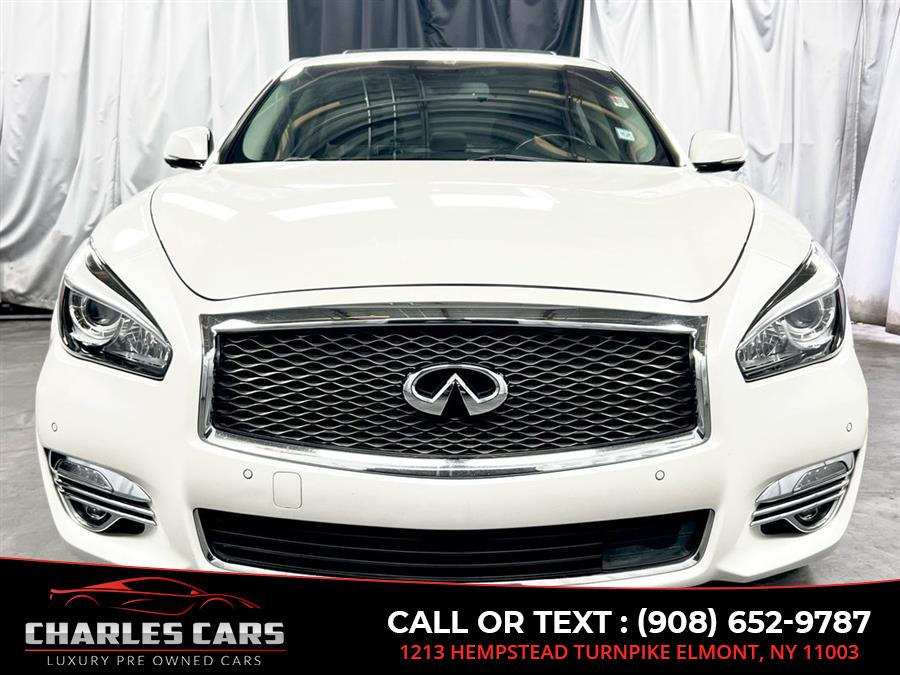 2016 Infiniti Q70l 5.6 Deluxe Touring Pkg, available for sale in Elmont, New York | Charles Cars. Elmont, New York 2016 Infiniti Q70l 5.6 Deluxe Touring Pkg, available for sale in Elmont, New York | Charles Cars. Elmont, New York
