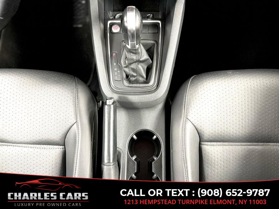 2015 Volkswagen Jetta SE, available for sale in Elmont, New York | Charles Cars. Elmont, New York 2015 Volkswagen Jetta SE, available for sale in Elmont, New York | Charles Cars. Elmont, New York