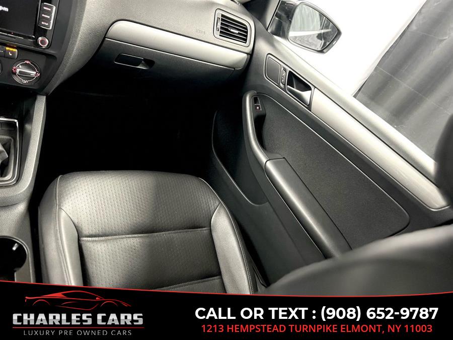 2015 Volkswagen Jetta SE, available for sale in Elmont, New York | Charles Cars. Elmont, New York 2015 Volkswagen Jetta SE, available for sale in Elmont, New York | Charles Cars. Elmont, New York