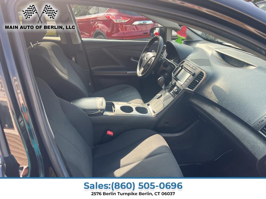 2015 Toyota Venza 4dr Wgn I4 AWD LE (Natl), available for sale in Berlin, Connecticut | Main Auto of Berlin. Berlin, Connecticut 2015 Toyota Venza 4dr Wgn I4 AWD LE (Natl), available for sale in Berlin, Connecticut | Main Auto of Berlin. Berlin, Connecticut