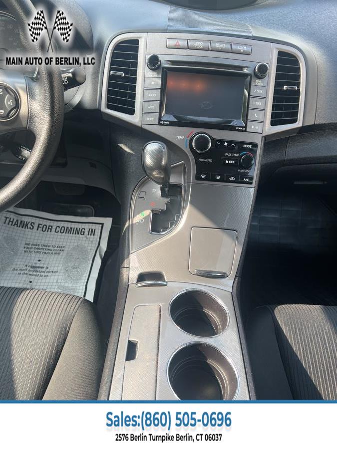 2015 Toyota Venza 4dr Wgn I4 AWD LE (Natl), available for sale in Berlin, Connecticut | Main Auto of Berlin. Berlin, Connecticut 2015 Toyota Venza 4dr Wgn I4 AWD LE (Natl), available for sale in Berlin, Connecticut | Main Auto of Berlin. Berlin, Connecticut
