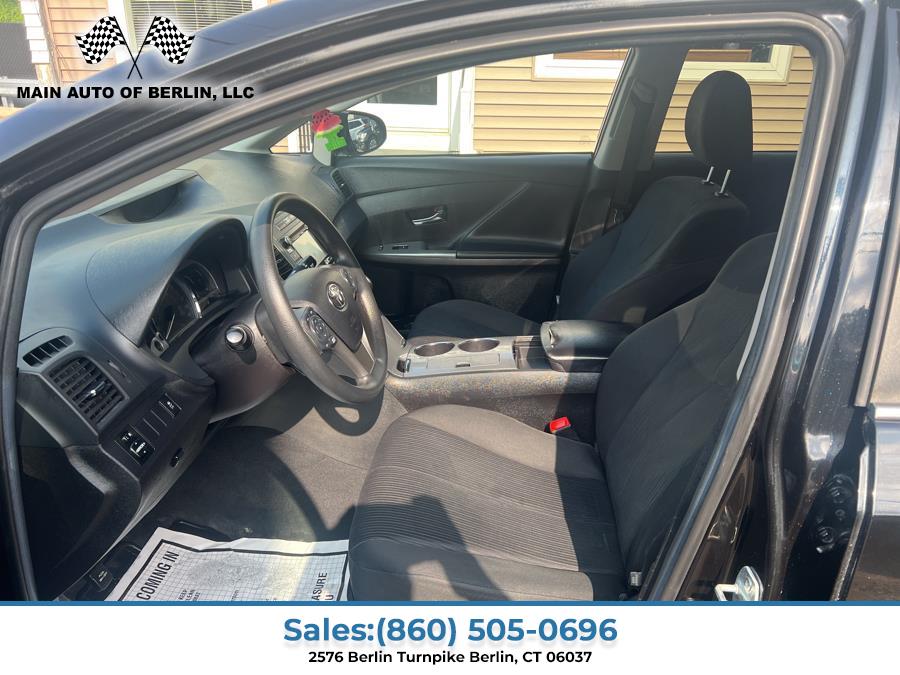 2015 Toyota Venza 4dr Wgn I4 AWD LE (Natl), available for sale in Berlin, Connecticut | Main Auto of Berlin. Berlin, Connecticut 2015 Toyota Venza 4dr Wgn I4 AWD LE (Natl), available for sale in Berlin, Connecticut | Main Auto of Berlin. Berlin, Connecticut