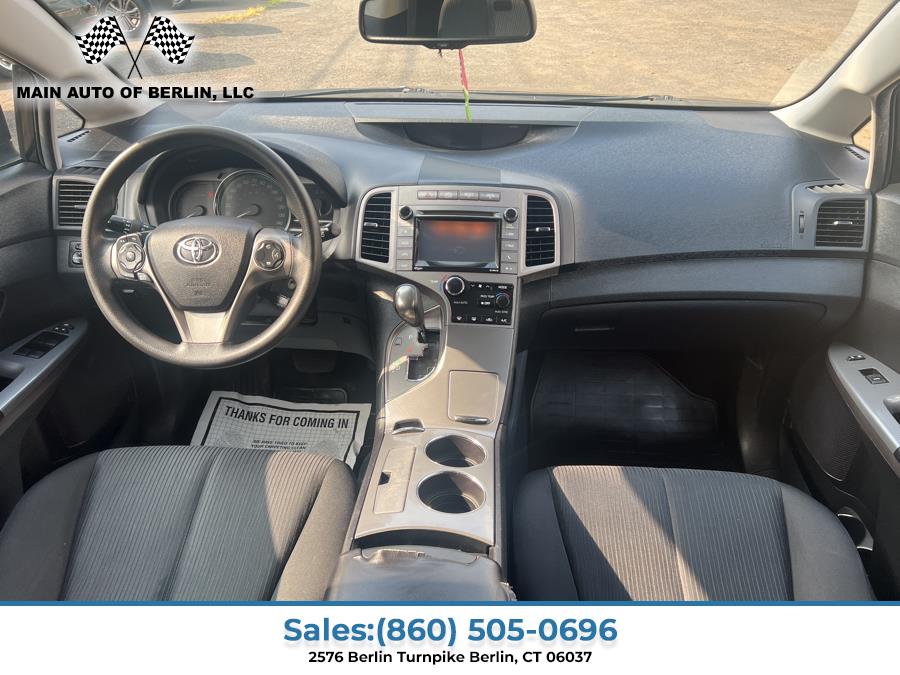 2015 Toyota Venza 4dr Wgn I4 AWD LE (Natl), available for sale in Berlin, Connecticut | Main Auto of Berlin. Berlin, Connecticut 2015 Toyota Venza 4dr Wgn I4 AWD LE (Natl), available for sale in Berlin, Connecticut | Main Auto of Berlin. Berlin, Connecticut