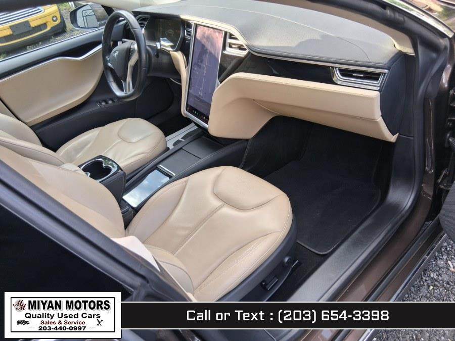 2014 Tesla Model S 4dr Sdn 85 kWh Battery, available for sale in Meriden, Connecticut | Miyan Motors. Meriden, Connecticut 2014 Tesla Model S 4dr Sdn 85 kWh Battery, available for sale in Meriden, Connecticut | Miyan Motors. Meriden, Connecticut