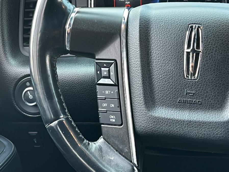 2017 Lincoln Navigator 4x4 Select, available for sale in Irvington, New Jersey | Elis Motors Corp. Irvington, New Jersey 2017 Lincoln Navigator 4x4 Select, available for sale in Irvington, New Jersey | Elis Motors Corp. Irvington, New Jersey