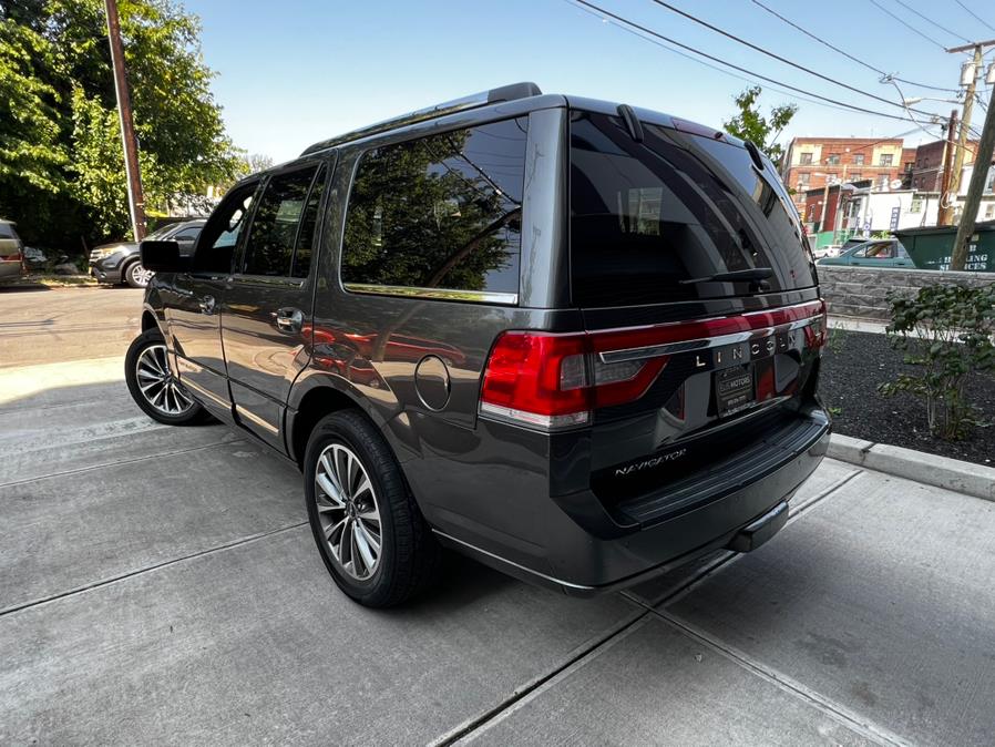 2017 Lincoln Navigator 4x4 Select, available for sale in Irvington, New Jersey | Elis Motors Corp. Irvington, New Jersey 2017 Lincoln Navigator 4x4 Select, available for sale in Irvington, New Jersey | Elis Motors Corp. Irvington, New Jersey