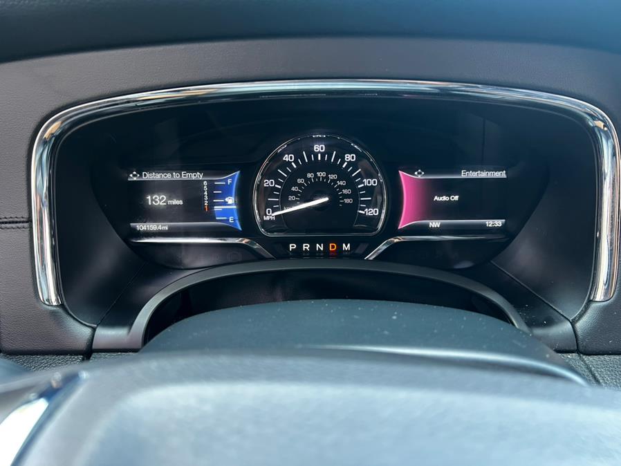 2017 Lincoln Navigator 4x4 Select, available for sale in Irvington, New Jersey | Elis Motors Corp. Irvington, New Jersey 2017 Lincoln Navigator 4x4 Select, available for sale in Irvington, New Jersey | Elis Motors Corp. Irvington, New Jersey