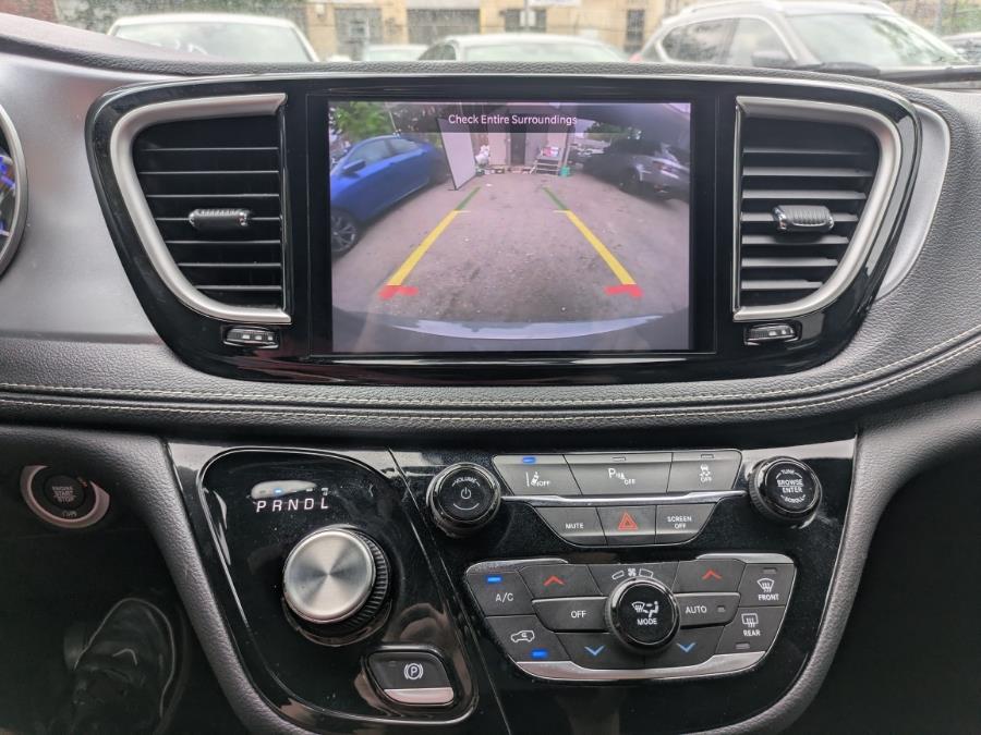 2023 Chrysler Pacifica Hybrid Touring L FWD, available for sale in Long Island City, New York | Luxury Of Queens. Long Island City, New York 2023 Chrysler Pacifica Hybrid Touring L FWD, available for sale in Long Island City, New York | Luxury Of Queens. Long Island City, New York
