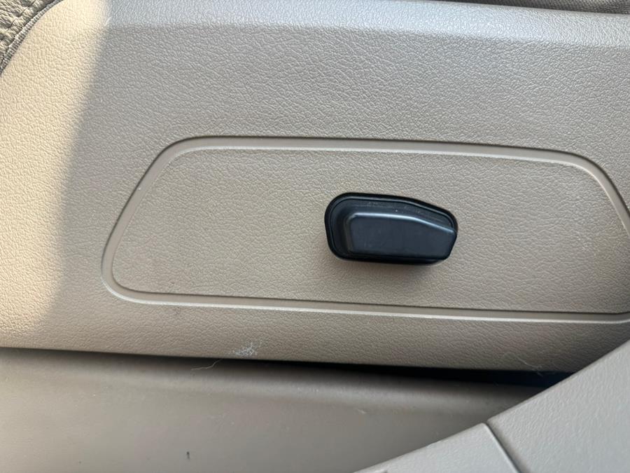 2016 Jeep Patriot 4WD 4dr High Altitude Edition, available for sale in BURLINGTON, New Jersey | Tri States Auto Group. BURLINGTON, New Jersey 2016 Jeep Patriot 4WD 4dr High Altitude Edition, available for sale in BURLINGTON, New Jersey | Tri States Auto Group. BURLINGTON, New Jersey