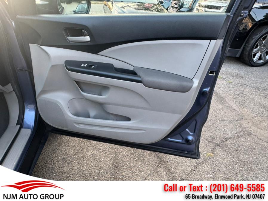 2013 Honda CR-V AWD 5dr LX, available for sale in Elmwood Park, New Jersey | NJM Auto Group. Elmwood Park, New Jersey 2013 Honda CR-V AWD 5dr LX, available for sale in Elmwood Park, New Jersey | NJM Auto Group. Elmwood Park, New Jersey