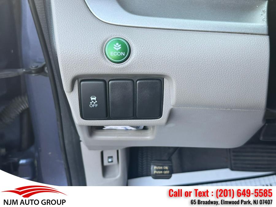 2013 Honda CR-V AWD 5dr LX, available for sale in Elmwood Park, New Jersey | NJM Auto Group. Elmwood Park, New Jersey 2013 Honda CR-V AWD 5dr LX, available for sale in Elmwood Park, New Jersey | NJM Auto Group. Elmwood Park, New Jersey