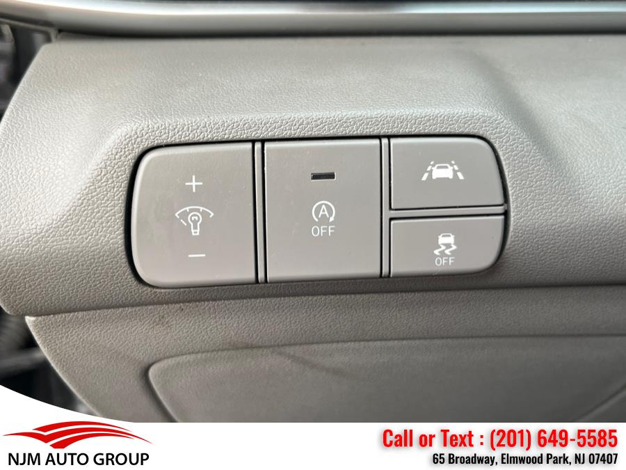 2021 Hyundai Elantra SE IVT, available for sale in Elmwood Park, New Jersey | NJM Auto Group. Elmwood Park, New Jersey 2021 Hyundai Elantra SE IVT, available for sale in Elmwood Park, New Jersey | NJM Auto Group. Elmwood Park, New Jersey