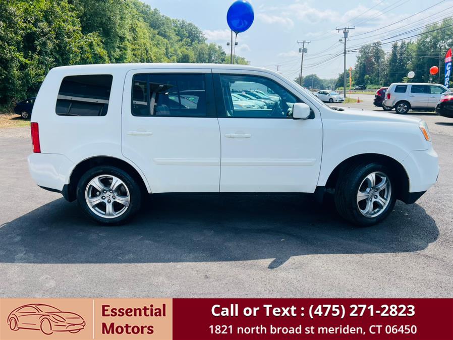 2015 Honda Pilot 4WD 4dr EX-L, available for sale in Meriden, Connecticut | Essential Motors. Meriden, Connecticut 2015 Honda Pilot 4WD 4dr EX-L, available for sale in Meriden, Connecticut | Essential Motors. Meriden, Connecticut