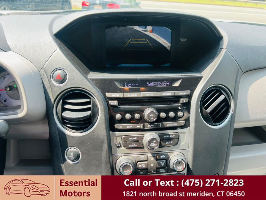 2015 Honda Pilot 4WD 4dr EX-L, available for sale in Meriden, Connecticut | Essential Motors. Meriden, Connecticut 2015 Honda Pilot 4WD 4dr EX-L, available for sale in Meriden, Connecticut | Essential Motors. Meriden, Connecticut