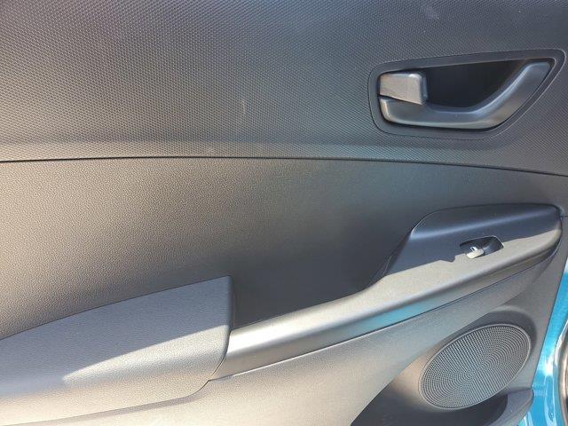 2023 Hyundai Kona SEL, available for sale in Fort Lauderdale, Florida | CarLux Fort Lauderdale. Fort Lauderdale, Florida 2023 Hyundai Kona SEL, available for sale in Fort Lauderdale, Florida | CarLux Fort Lauderdale. Fort Lauderdale, Florida