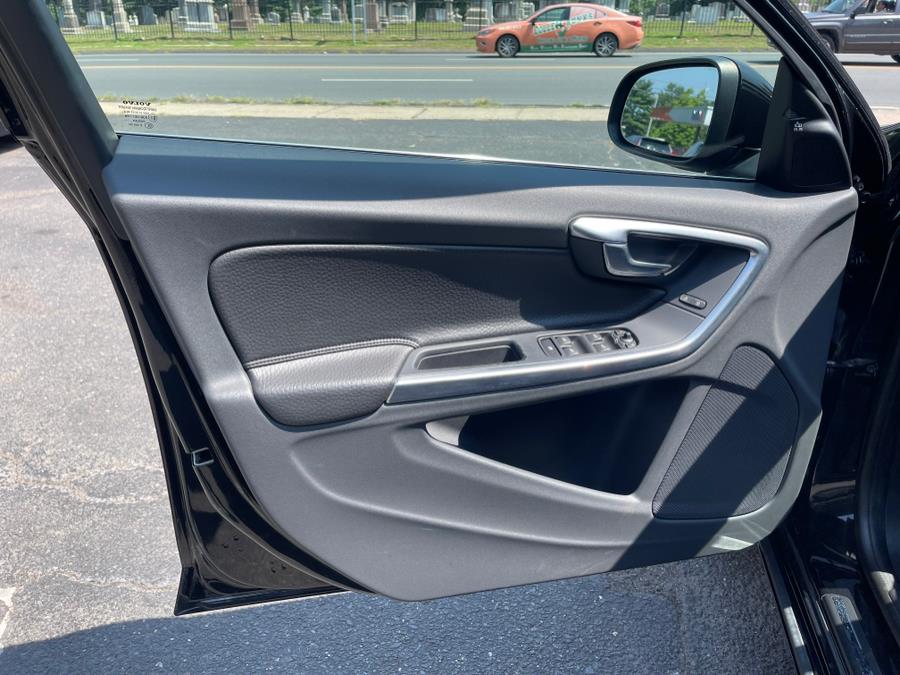 2012 Volvo S60 AWD 4dr Sdn T6 R-Design, available for sale in Bloomfield, Connecticut | AXA Car Sales and Repair LLC. Bloomfield, Connecticut 2012 Volvo S60 AWD 4dr Sdn T6 R-Design, available for sale in Bloomfield, Connecticut | AXA Car Sales and Repair LLC. Bloomfield, Connecticut
