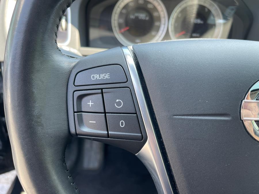 2012 Volvo S60 AWD 4dr Sdn T6 R-Design, available for sale in Bloomfield, Connecticut | AXA Car Sales and Repair LLC. Bloomfield, Connecticut 2012 Volvo S60 AWD 4dr Sdn T6 R-Design, available for sale in Bloomfield, Connecticut | AXA Car Sales and Repair LLC. Bloomfield, Connecticut