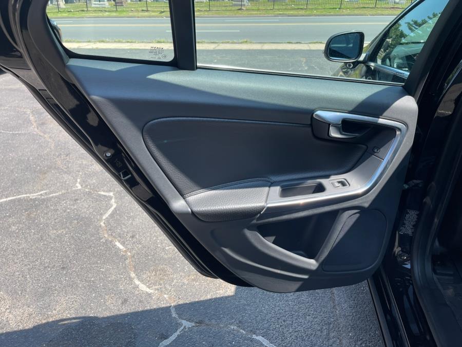 2012 Volvo S60 AWD 4dr Sdn T6 R-Design, available for sale in Bloomfield, Connecticut | AXA Car Sales and Repair LLC. Bloomfield, Connecticut 2012 Volvo S60 AWD 4dr Sdn T6 R-Design, available for sale in Bloomfield, Connecticut | AXA Car Sales and Repair LLC. Bloomfield, Connecticut