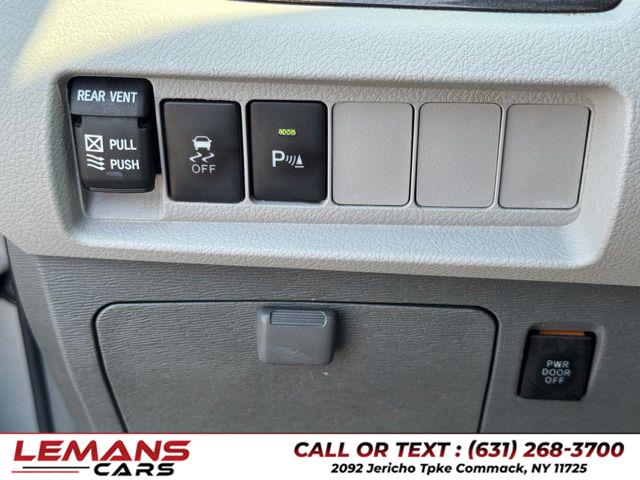 2018 Toyota Sienna XLE Premium, available for sale in Commack, New York | Lemans Cars. Commack, New York 2018 Toyota Sienna XLE Premium, available for sale in Commack, New York | Lemans Cars. Commack, New York