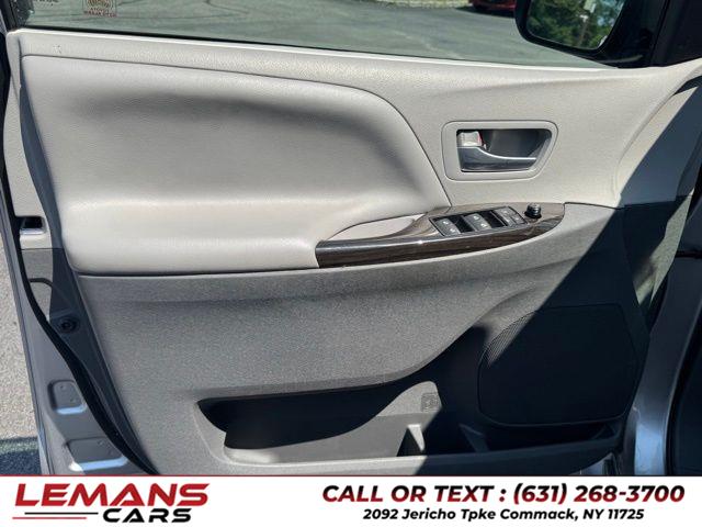 2018 Toyota Sienna XLE Premium, available for sale in Commack, New York | Lemans Cars. Commack, New York 2018 Toyota Sienna XLE Premium, available for sale in Commack, New York | Lemans Cars. Commack, New York