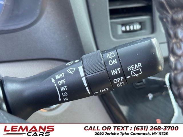 2018 Toyota Sienna XLE Premium, available for sale in Commack, New York | Lemans Cars. Commack, New York 2018 Toyota Sienna XLE Premium, available for sale in Commack, New York | Lemans Cars. Commack, New York