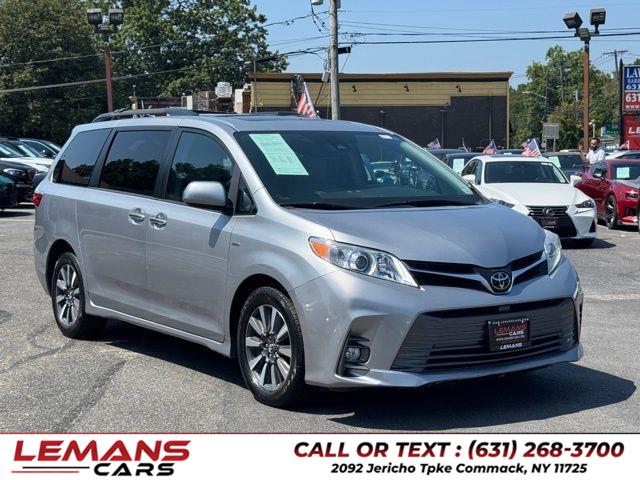 2018 Toyota Sienna XLE Premium, available for sale in Commack, New York | Lemans Cars. Commack, New York 2018 Toyota Sienna XLE Premium, available for sale in Commack, New York | Lemans Cars. Commack, New York