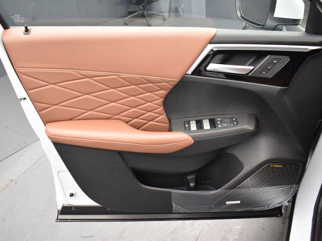 2025 Mitsubishi Outlander , available for sale in Woodside, New York | Drive Central. Woodside, New York 2025 Mitsubishi Outlander , available for sale in Woodside, New York | Drive Central. Woodside, New York