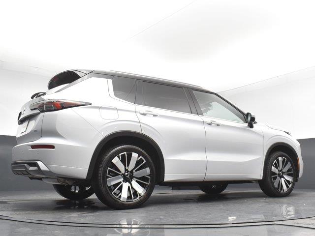 2025 Mitsubishi Outlander , available for sale in Woodside, New York | Drive Central. Woodside, New York 2025 Mitsubishi Outlander , available for sale in Woodside, New York | Drive Central. Woodside, New York