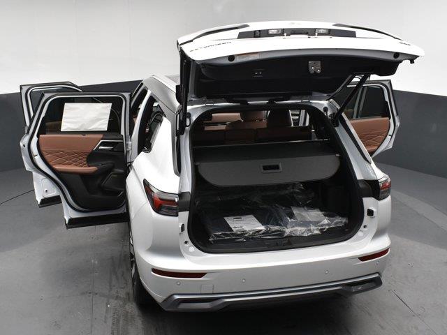 2025 Mitsubishi Outlander , available for sale in Woodside, New York | Drive Central. Woodside, New York 2025 Mitsubishi Outlander , available for sale in Woodside, New York | Drive Central. Woodside, New York