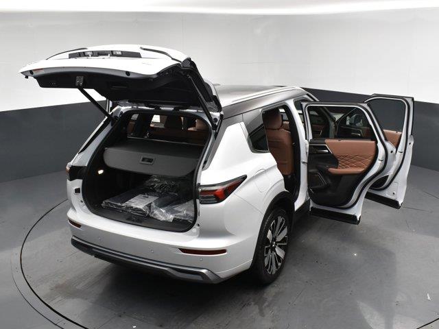2025 Mitsubishi Outlander , available for sale in Woodside, New York | Drive Central. Woodside, New York 2025 Mitsubishi Outlander , available for sale in Woodside, New York | Drive Central. Woodside, New York