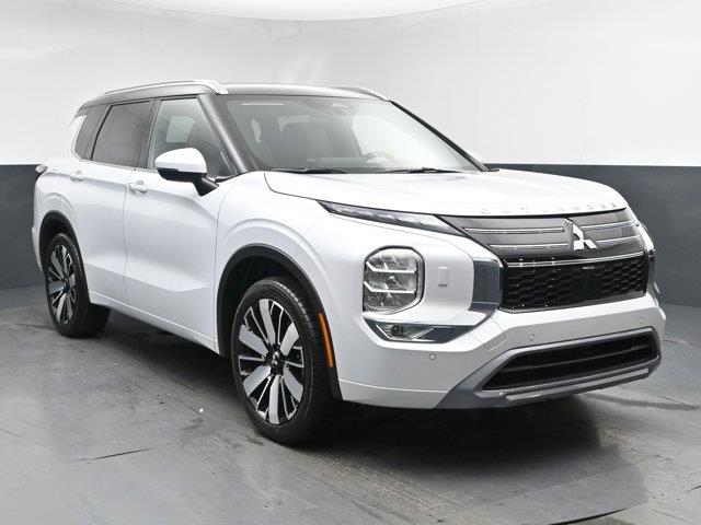 2025 Mitsubishi Outlander , available for sale in Woodside, New York | Drive Central. Woodside, New York 2025 Mitsubishi Outlander , available for sale in Woodside, New York | Drive Central. Woodside, New York