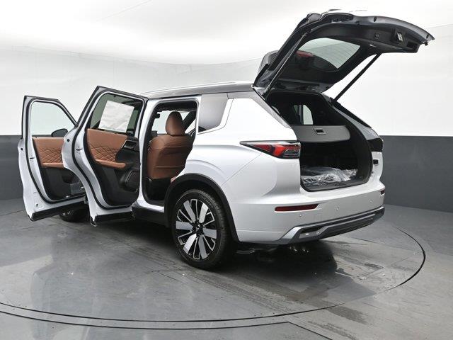 2025 Mitsubishi Outlander , available for sale in Woodside, New York | Drive Central. Woodside, New York 2025 Mitsubishi Outlander , available for sale in Woodside, New York | Drive Central. Woodside, New York
