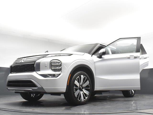 2025 Mitsubishi Outlander , available for sale in Woodside, New York | Drive Central. Woodside, New York 2025 Mitsubishi Outlander , available for sale in Woodside, New York | Drive Central. Woodside, New York