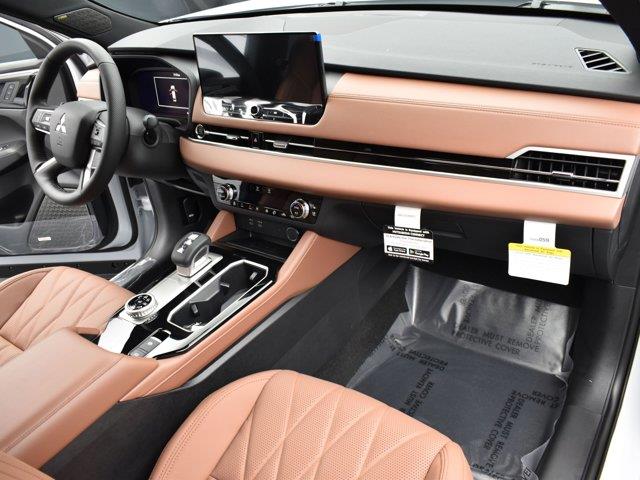 2025 Mitsubishi Outlander , available for sale in Woodside, New York | Drive Central. Woodside, New York 2025 Mitsubishi Outlander , available for sale in Woodside, New York | Drive Central. Woodside, New York
