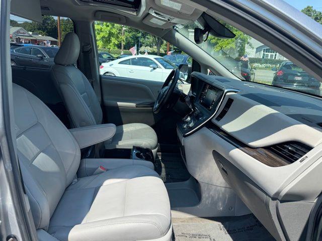 2018 Toyota Sienna XLE Premium, available for sale in Floral Park, New York | Shop Auto NY. Floral Park, New York 2018 Toyota Sienna XLE Premium, available for sale in Floral Park, New York | Shop Auto NY. Floral Park, New York