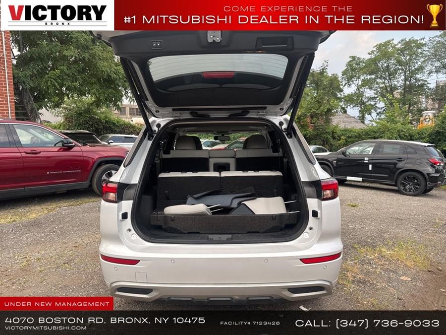 2023 Mitsubishi Outlander SEL Black Edition, available for sale in Floral Park, New York | Shop Auto NY. Floral Park, New York 2023 Mitsubishi Outlander SEL Black Edition, available for sale in Floral Park, New York | Shop Auto NY. Floral Park, New York