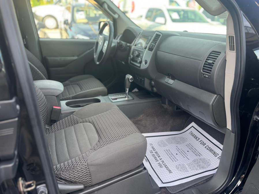 2015 Nissan Frontier 2WD King Cab V6 Auto SV, available for sale in Hialeah, Florida | The Palm Motors LLC. Hialeah, Florida 2015 Nissan Frontier 2WD King Cab V6 Auto SV, available for sale in Hialeah, Florida | The Palm Motors LLC. Hialeah, Florida